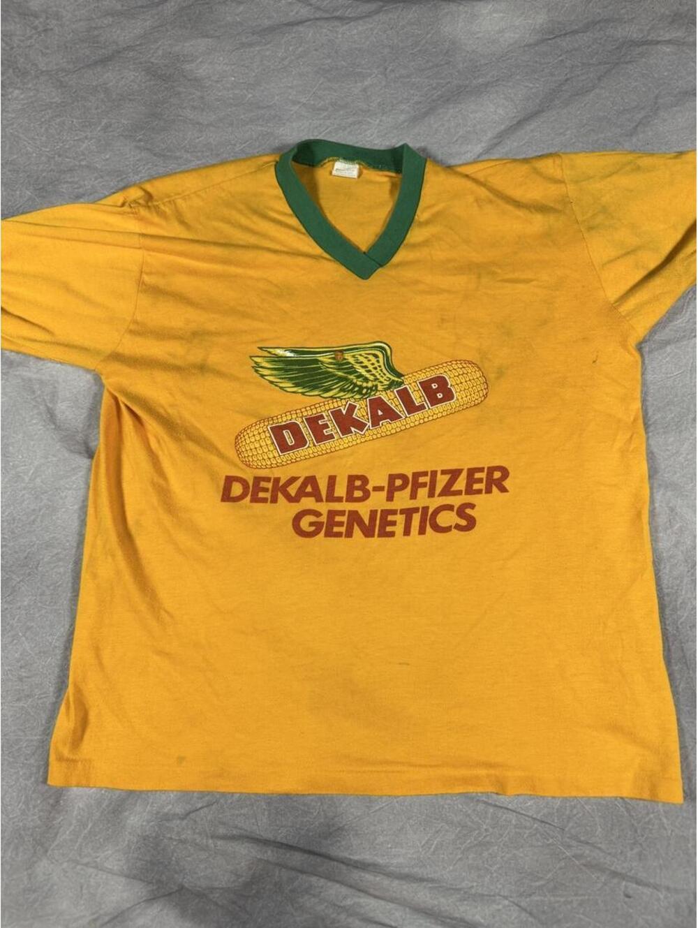 1982-85 Vintage DeKalb Pfizer Genetics Velva Sheen Farm Ringer Tee USA XL